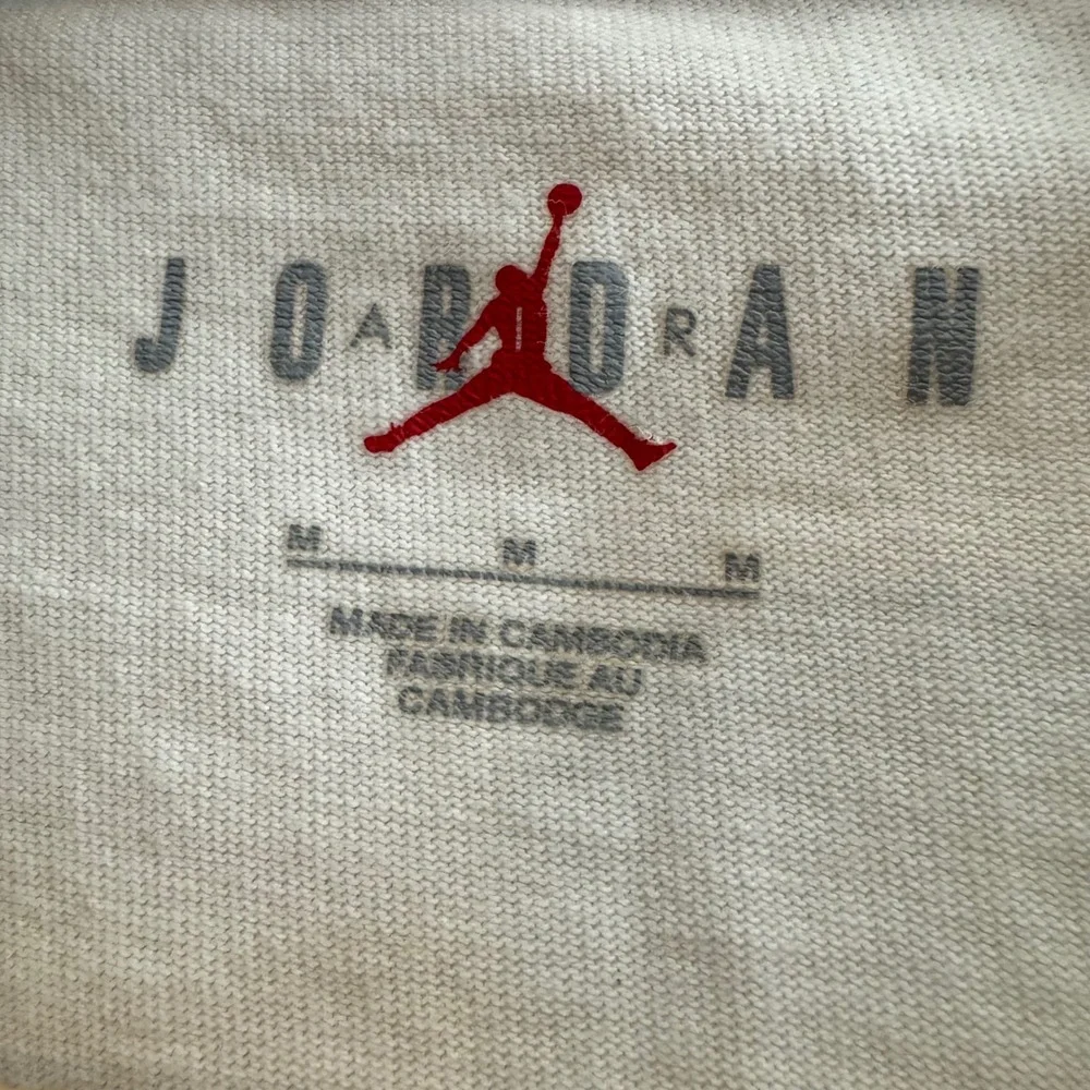 Jordan Flight MVP 85 Wheaties Long Sleeve Graphic T-Shirt White Mens Medium